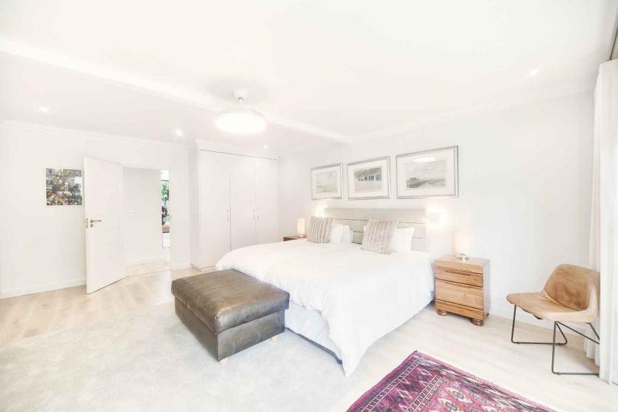 6 Bedroom Property for Sale in Hermanus Heights Western Cape